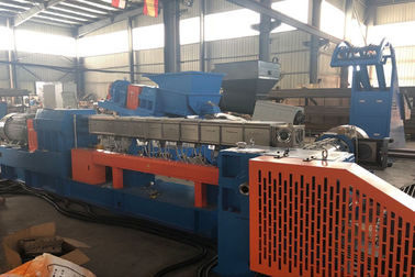 Chine Bouteille en plastique de granulatoire de PVC de machine en plastique de pelletisation réutilisant la machine usine